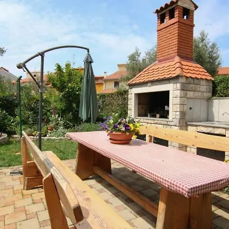 App Kristina C Apartment Fažana