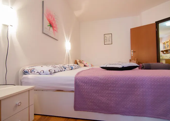 아파트 App Kristina C 파자나